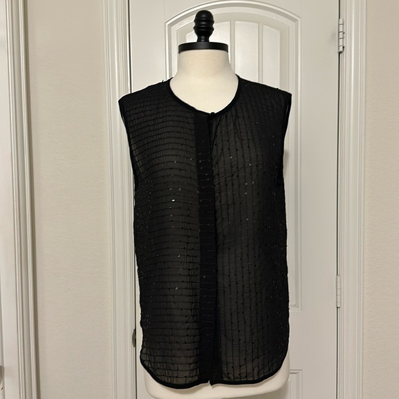 Sleeveless Black Sequin Too - Picture 2 of 8